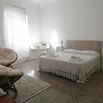 Sleep In * Urbania