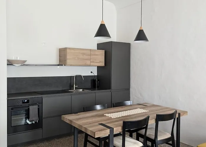 Sleep In Urbania